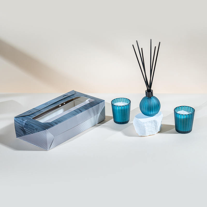 Függőleges csíkos kis poharak illatos gyertyák X2 Függőleges csíkos kis izzó illékony nád diffúzor palack