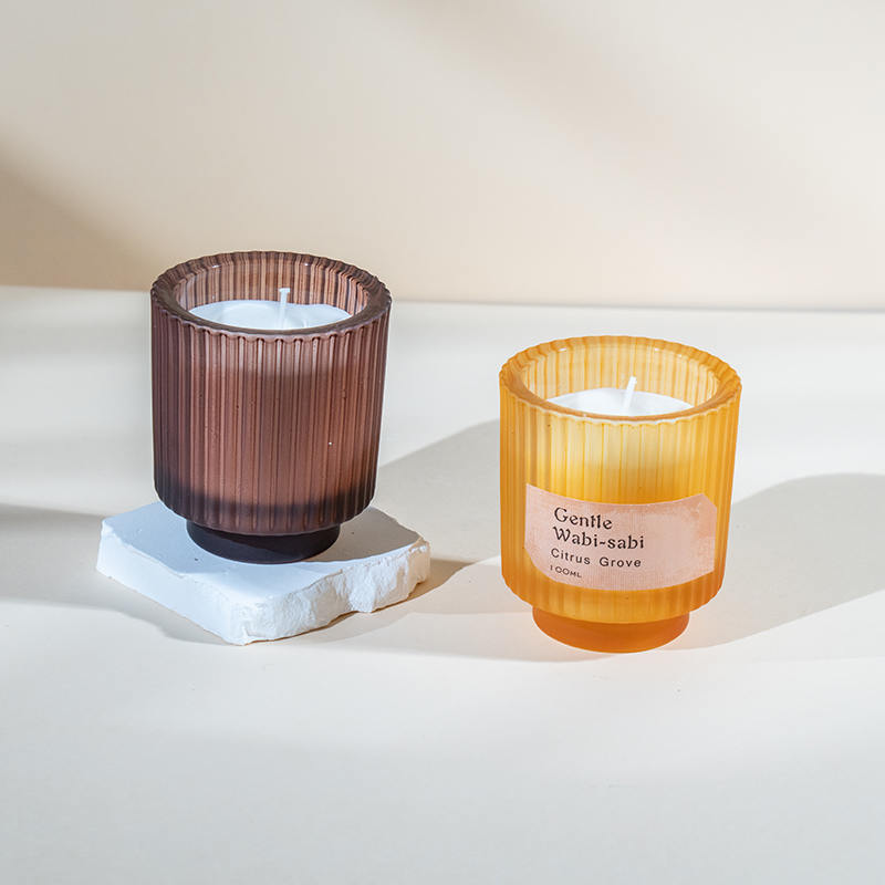 Kerek üveg gyertyapohár függőleges csíkokkal illatos gyertyák-eco szójaviasz gyertya eladó