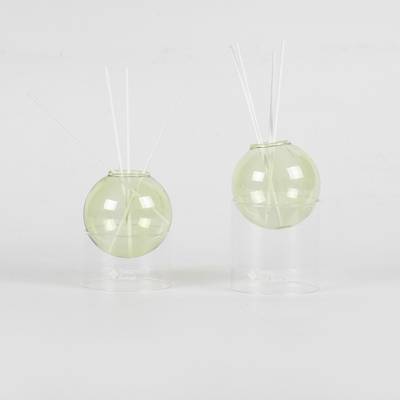 Átlátszó üveg alap, üveggolyó típusú náddiffúzor-formázó aromaterápia