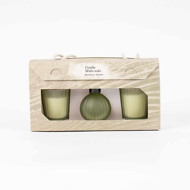 Függőleges csíkos kis poharak illatos gyertyák X2 Függőleges csíkos kis izzó illékony nád diffúzor palack