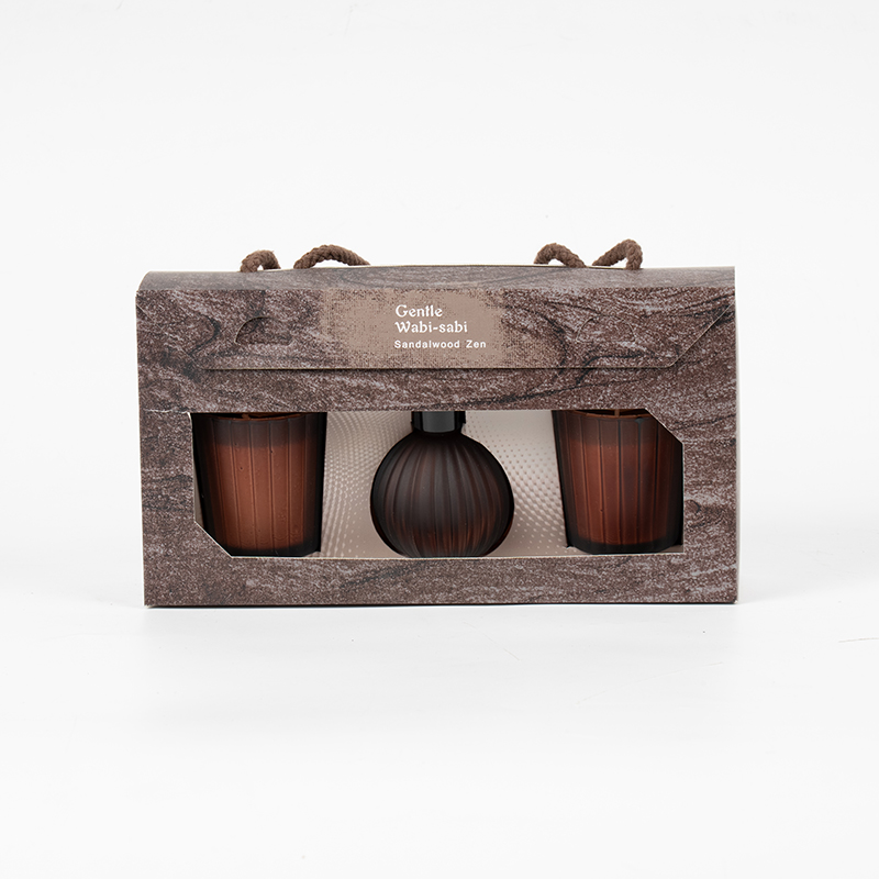 Függőleges csíkos kis poharak illatos gyertyák X2 Függőleges csíkos kis izzó illékony nád diffúzor palack