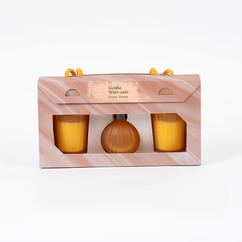 Függőleges csíkos kis poharak illatos gyertyák X2 Függőleges csíkos kis izzó illékony nád diffúzor palack