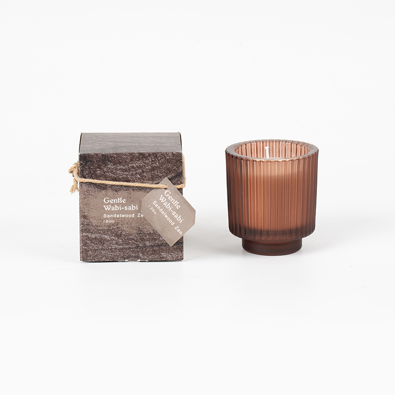 Kerek üveg gyertyapohár függőleges csíkokkal illatos gyertyák-eco szójaviasz gyertya eladó